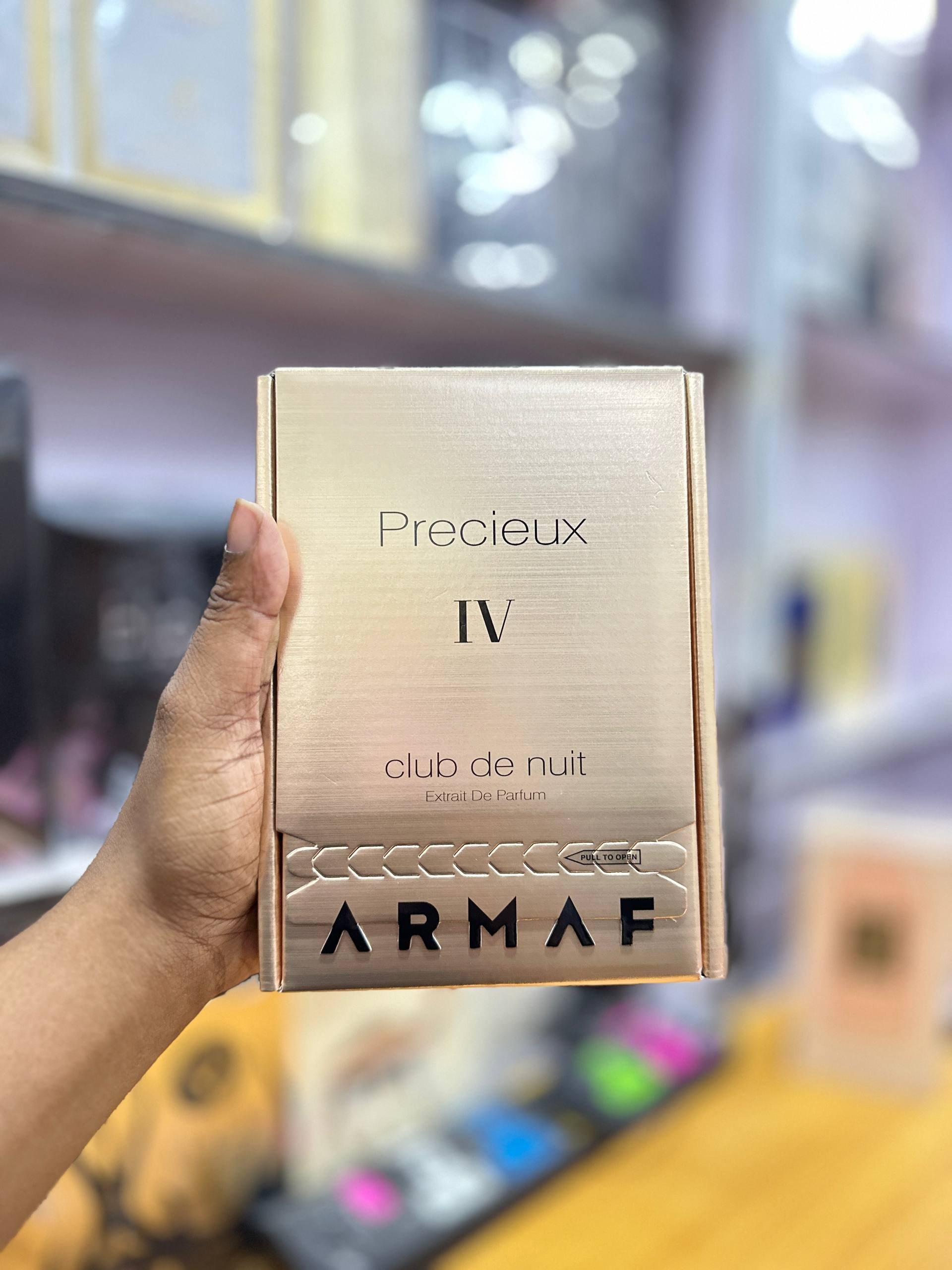 Club de nuit Precieux ARMAF